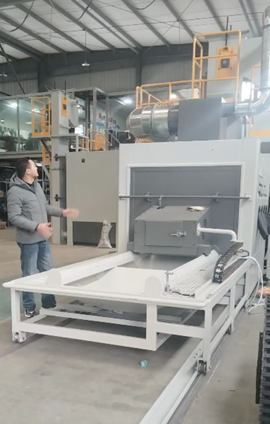 信阳喷砂机在汽车制造中的表面处理应用