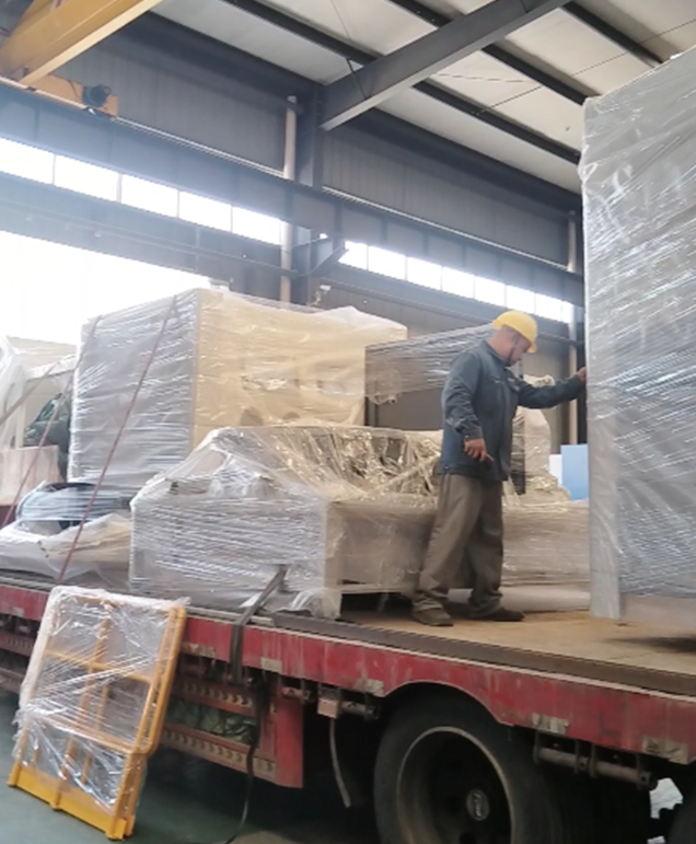 信阳喷砂机软管易破损？选择与保养技巧